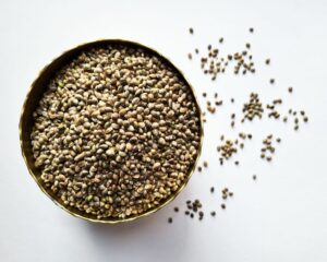 KAŅEPJU SĒKLAS, nelobītas BIO ZERO WASTE LESS WASTE KUULE.LV BEZIEPAKOJUMA VEIKALS