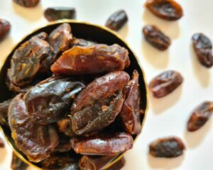 DATELES ŽAVĒTAS, bez kauliņiem ZERO WASTE LESS WASTE KUULE.LV BEZIEPAKOJUMA VEIKALS